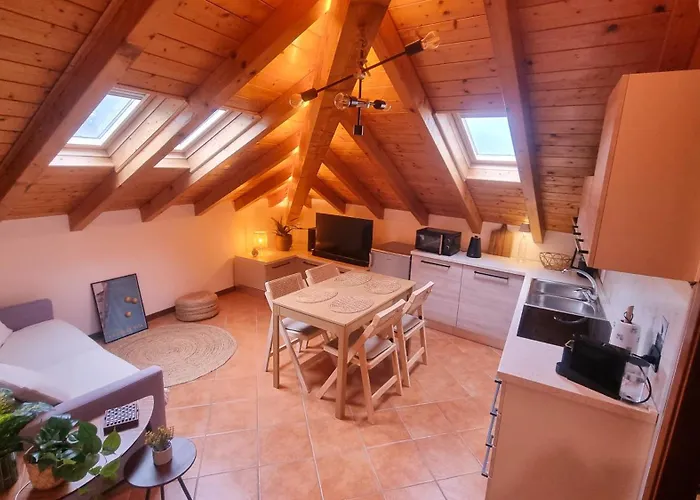 La Dolce - Attique Cosy Au Centre De Appartement Stresa